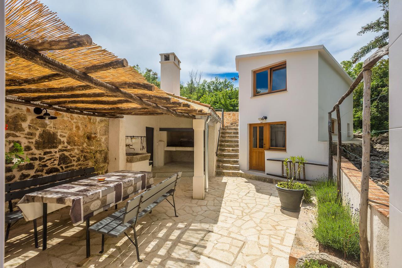 Holiday Home Jela Dobrinj Εξωτερικό φωτογραφία