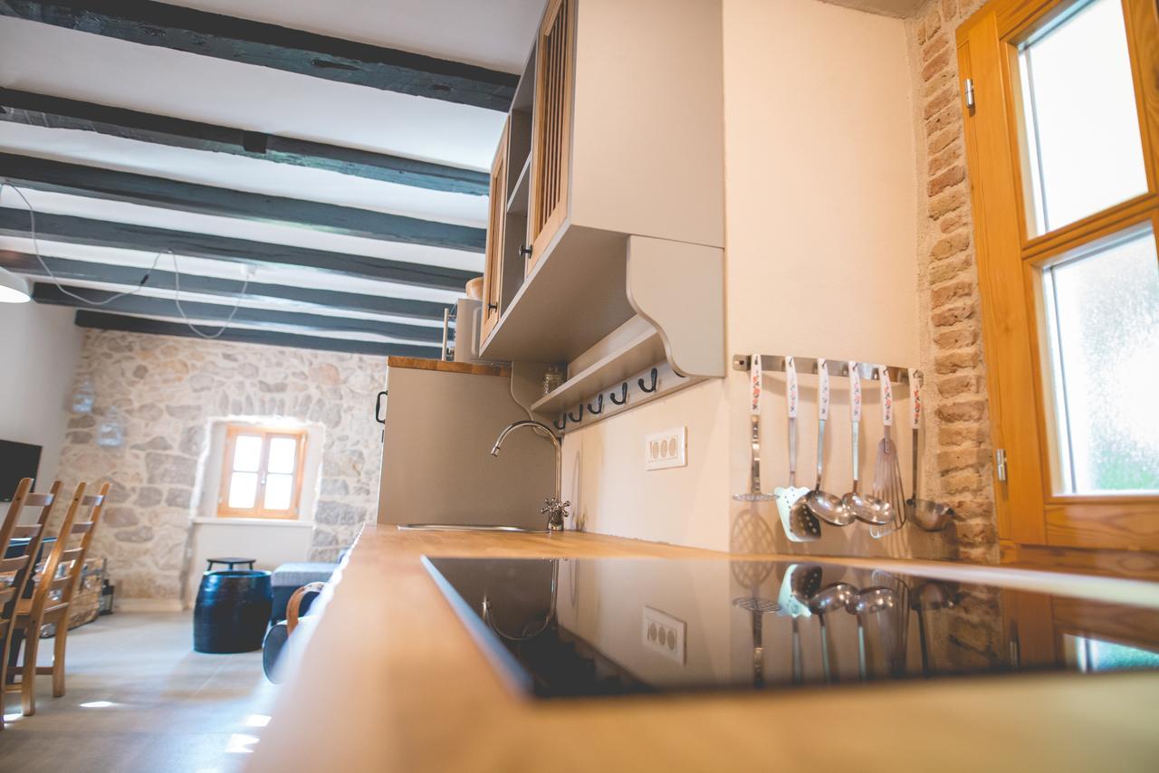 Holiday Home Jela Dobrinj Εξωτερικό φωτογραφία